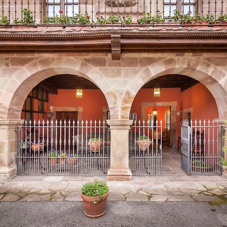 Casona De La Salceda Treceño Exterior foto