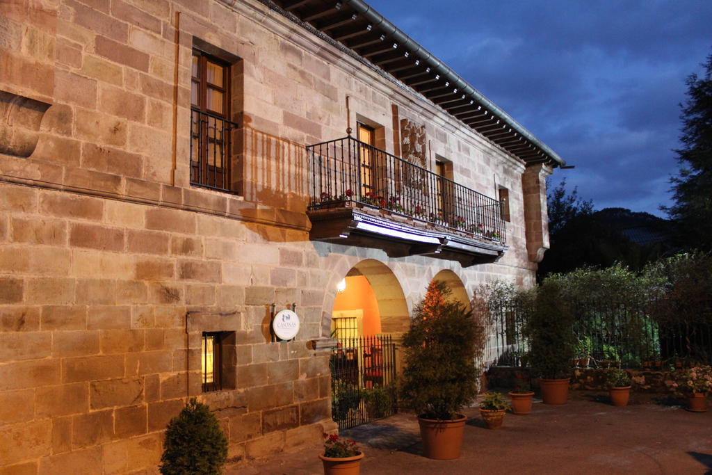 Casona De La Salceda Treceño Exterior foto