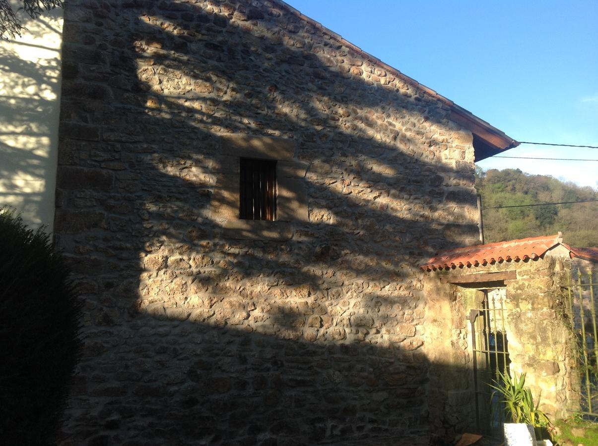 Casona De La Salceda Treceño Exterior foto