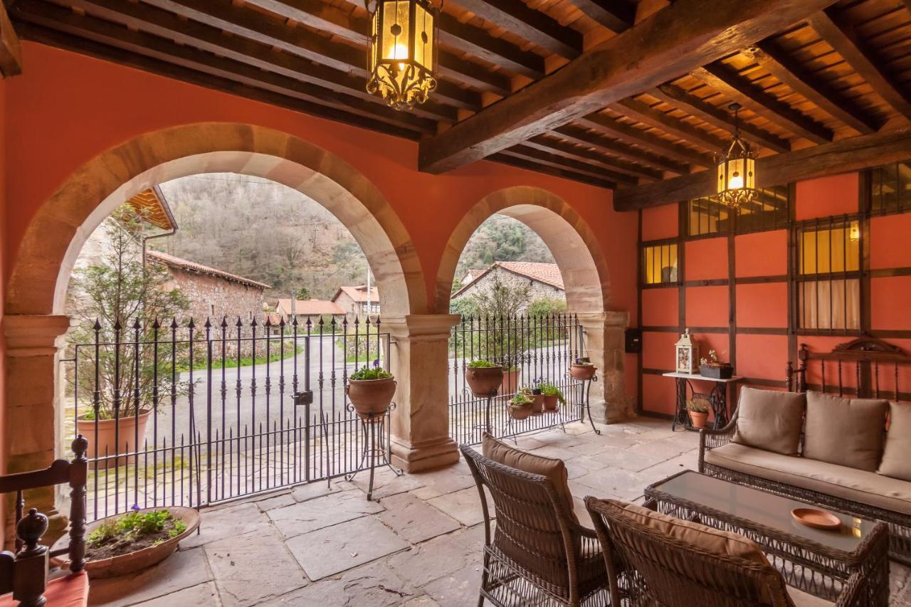 Casona De La Salceda Treceño Exterior foto